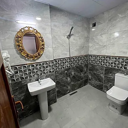 Hotel Mihiran